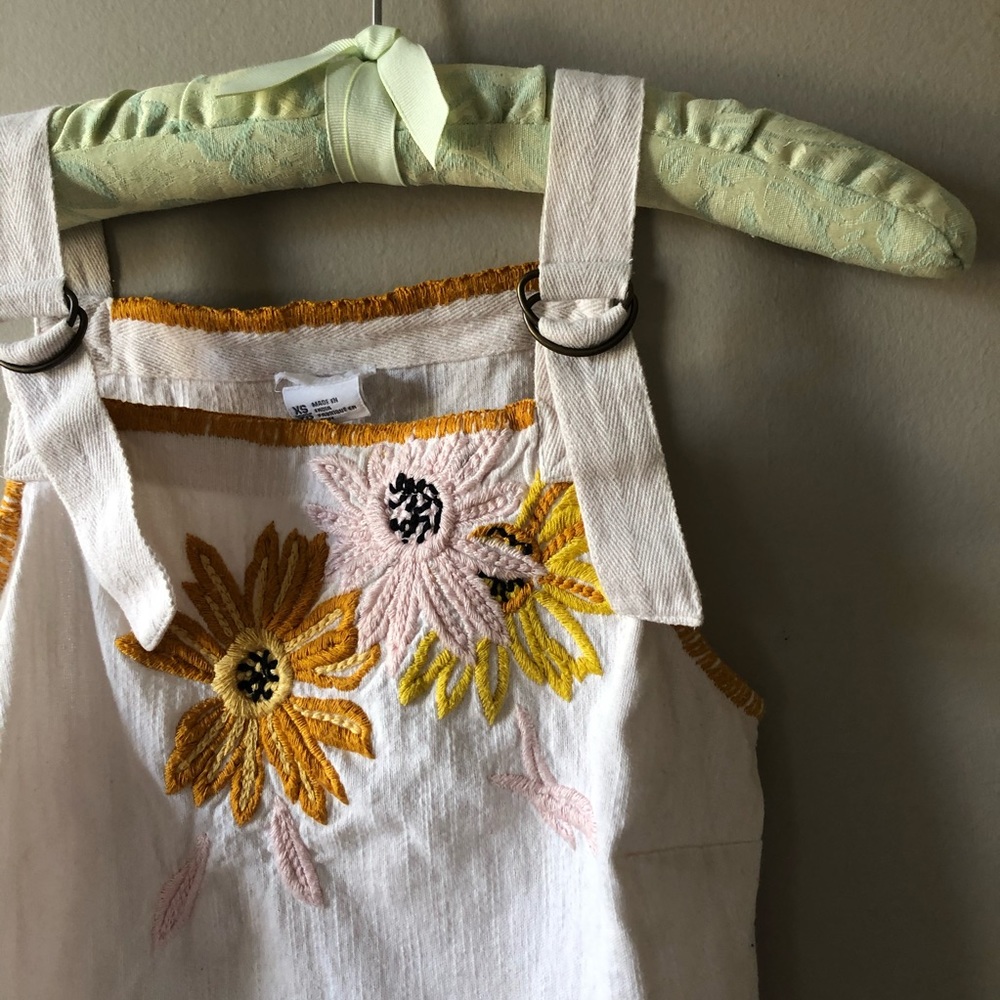 Floral Bib Top